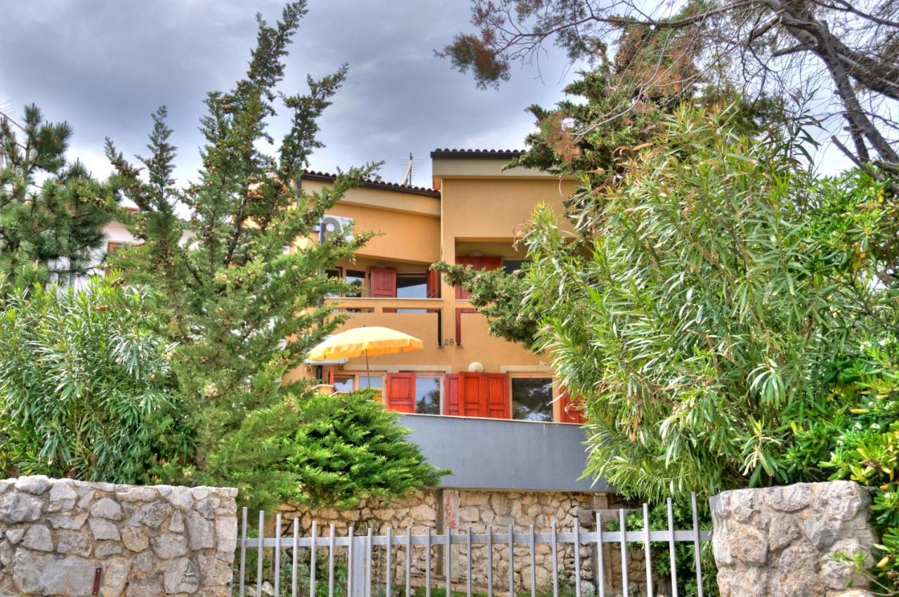 Apartments Casia Baška Eksteriør bilde