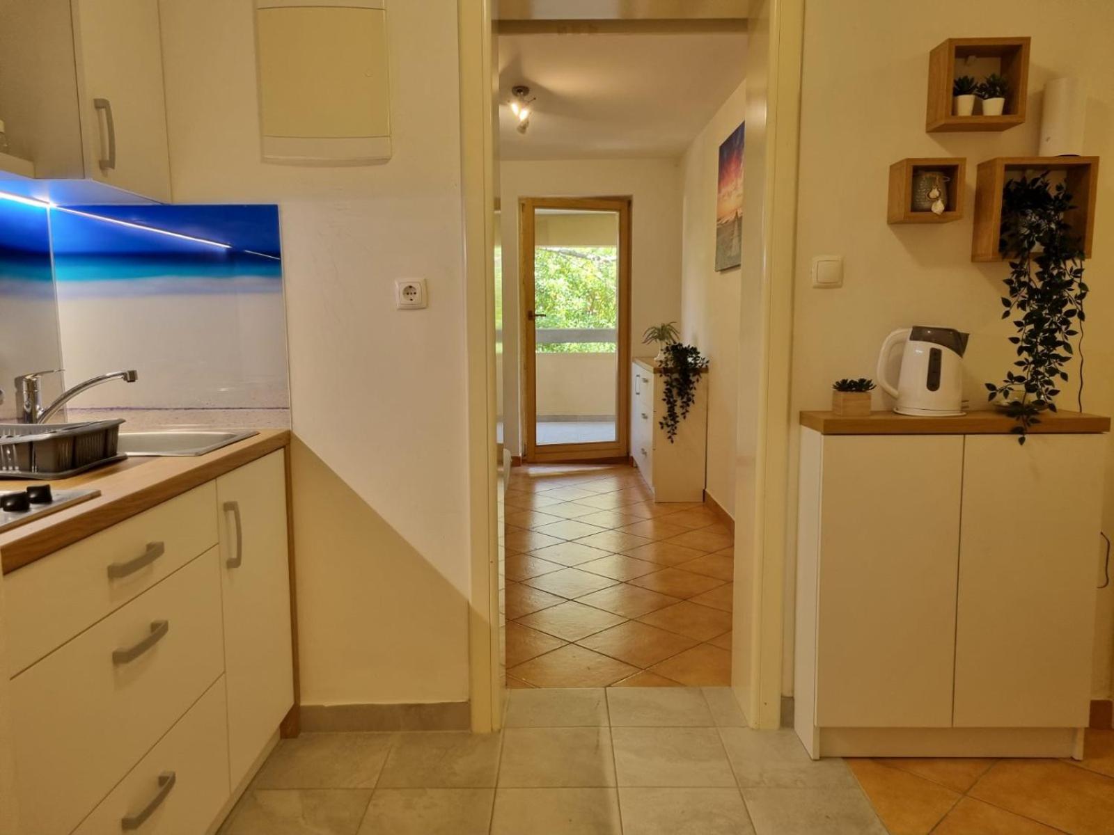 Apartments Casia Baška Eksteriør bilde